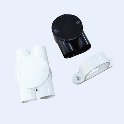 China Weise 20mm U H weißes schwarzes Leertaste-Sattel-Messingschrauben-Teil PVC-IP54 fournisseur