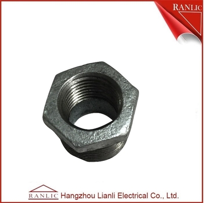 China Formbares Eisen-Rohr-Reduzierer-heißes Bad galvanisierte Fitting 20mm 25mm fournisseur