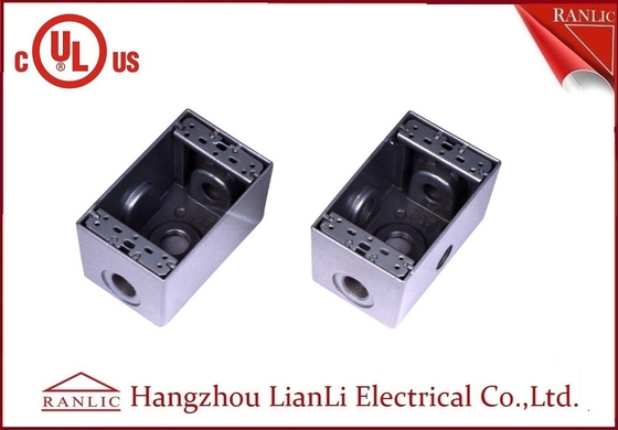China beschichtete 1/2“ 3/4&quot; zwei Gruppen-elektrischer Kasten-listete das wasserdichte Anschlusskasten-Pulver, UL auf fournisseur