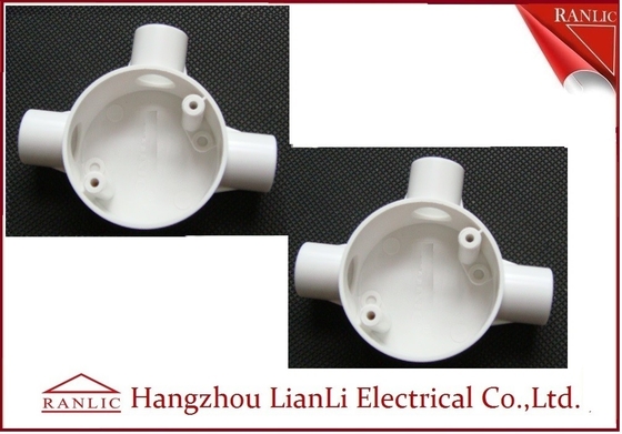 China Rohr-Anschlusskasten BS4568 Dreiwegerunde PVCs elektrischer nach Maß fournisseur
