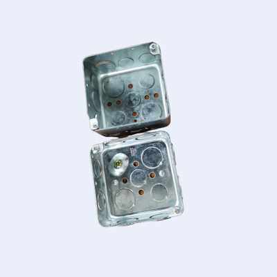 Elektrischer 1.60mm Abdeckungs-Rohr-Anschlusskasten mit den Schrauben vor galvanisiert fournisseur